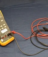 Fluke 715 Kalibrator Metesco